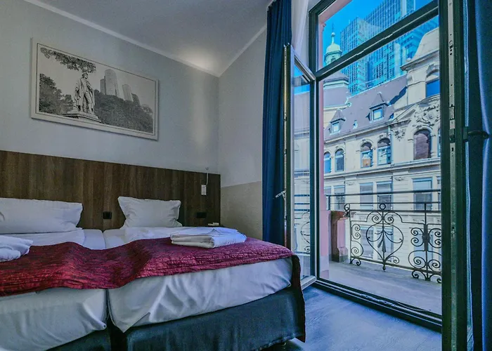 Ramada By Wyndham Frankfurt Station Hotel Francoforte sul Meno
