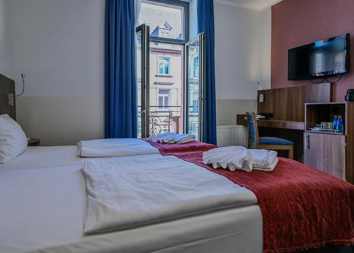 Ramada By Wyndham Frankfurt Station Hotel Francoforte sul Meno