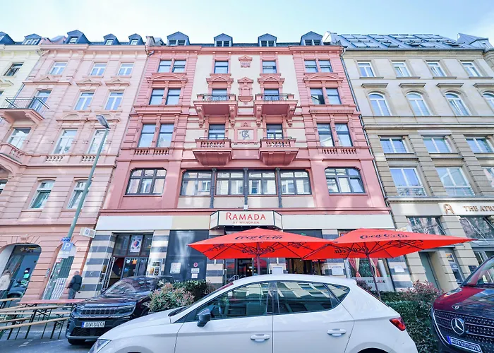 Ramada By Wyndham Frankfurt Station 프랑크푸르트