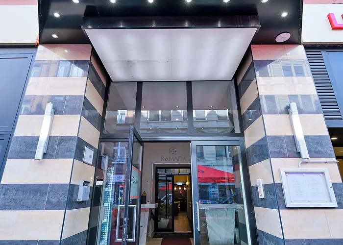 Ramada By Wyndham Frankfurt Station